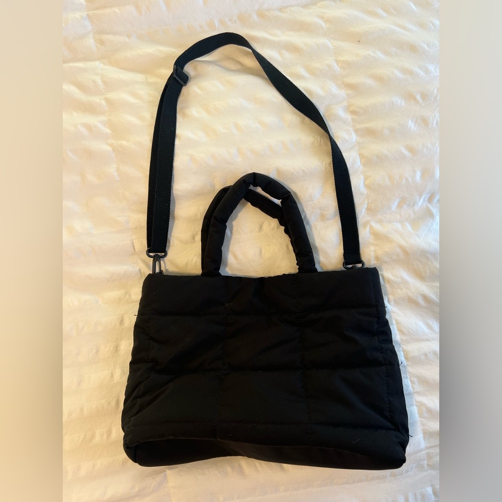 Gap Cross Body Puffer Tote - Black